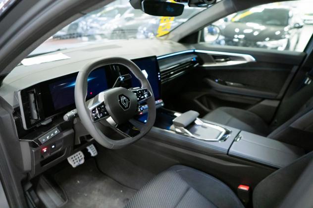 Renault Austral Techno Esprit Alpine E-Tech Full Hybrid 200CV - Foto 7