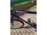 bicicletta Mountain bike