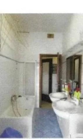 Immobile in asta di 92 m², box auto in vendita a Ponte San Pietro - Foto 6