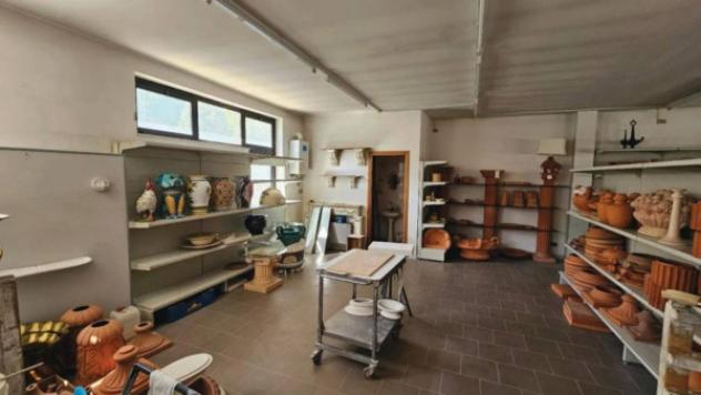 Immobile in asta di 230 m² in vendita a Deruta - Foto 2
