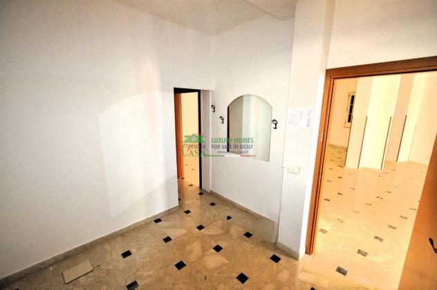 AMPIO LOCALE " AI PONTI " - Foto 16
