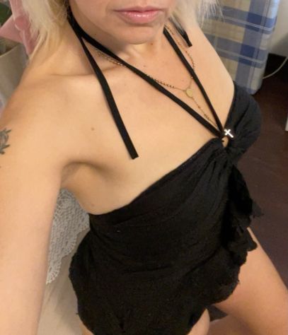 MASSAGGIO SUL LETTINO GODITI UN MOMENTO DI RELAX ... - Foto 3 Tel:3884333648