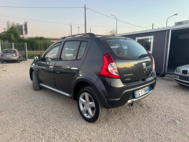 Dacia Sandero Stepway 1.5 dCi 90CV - Foto 8