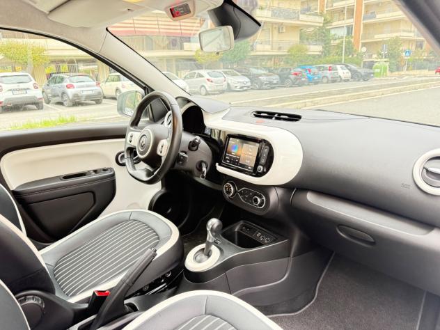 Renault Twingo TCe 95 CV Intens LED PELLE NAVI SEDILI RISCALDATI PDC BLUETOOTH CAR PLAY KAMERA CLIMA AUTOMAT - Foto 10