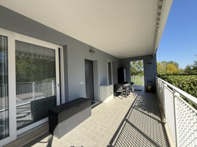 Appartamento di 120 m² con 3 locali e box auto in vendita a Cadoneghe