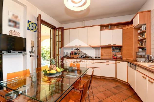 Prestigiosa villa con parco - Foto 8