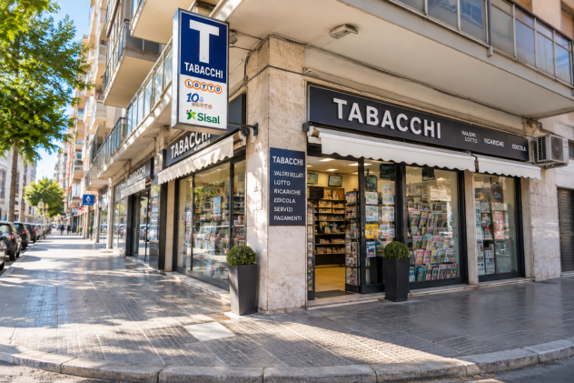 Locale commerciale in vendita a Siracusa