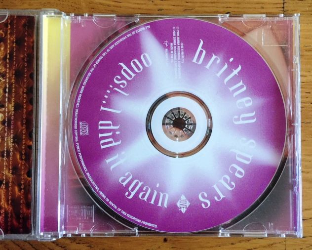 Britney Spears - 2000 - Oops I did it again cd - Foto 2