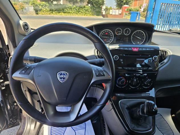 Lancia Ypsilon 1.2 69 CV 5 porte Gold - Foto 10