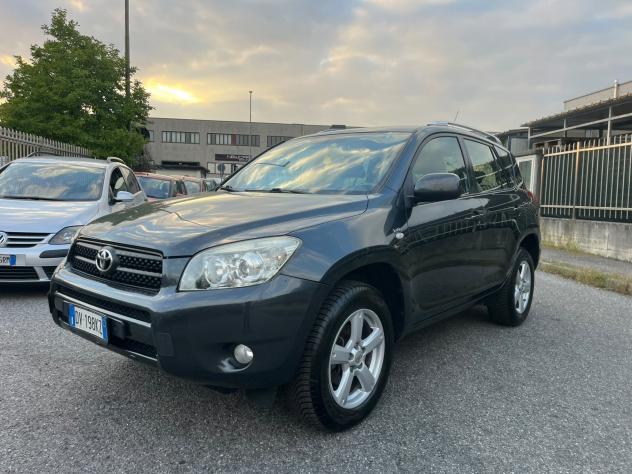 Toyota RAV 4 RAV4 2.2 D-4D 136 CV Luxury - Foto 10