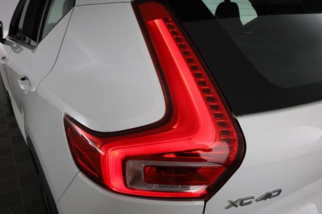 VOLVO XC40 XC40 D4 AWD Geartronic Business Plus/Momentum Pro rif. 23903829 - Foto 10