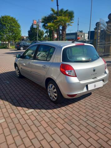 Renault Clio 1.2 16V 5 porte Confort - Foto 8