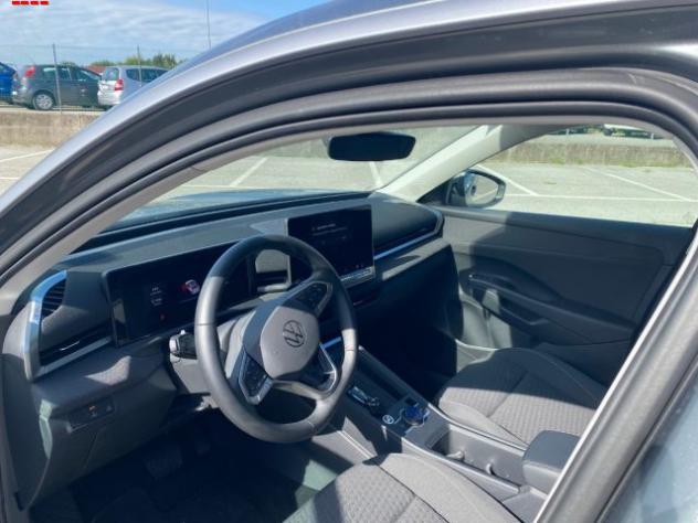 VOLKSWAGEN T-Roc News1.5 eTSI ACT DSG Life rif. 24035943 - Foto 9
