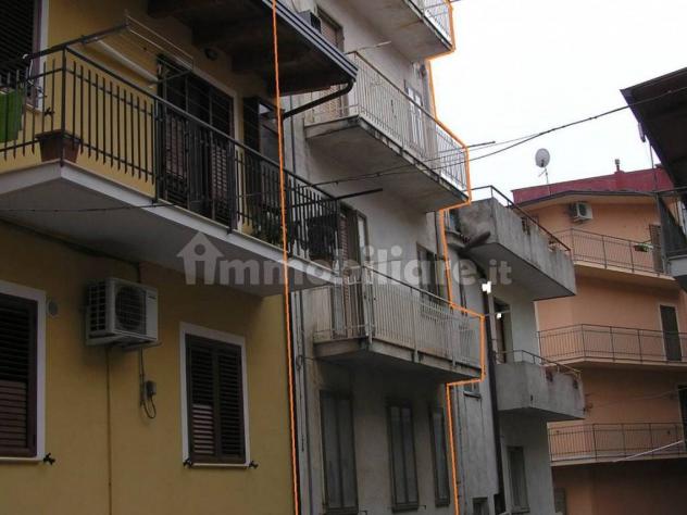 Lamezia Terme vendesi casa indipendente 5 vani 280 Mq - Foto 2
