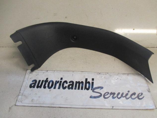 15054410 RIVESTIMENTO INTERNO PORTELLO POSTERIORE LATO SINISTRO BMW SERIE 1 118D E87 M SPORT 2.0 D 105KW 6M 5P (2010) RICAMBIO USATO