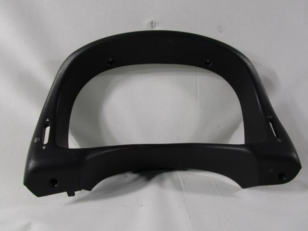 735289942 RIVESTIMENTO MASCHERINA QUADRO STRUMENTI CONTACHILOMETRI FIAT PUNTO 1.2 B 44KW 5M 3P (2002) RICAMBIO USATO