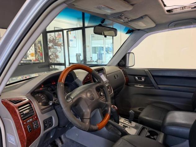 MITSUBISHI Pajero 3.2 16V DI-D 3p. *TETTO APRIBILE* rif. 24022057 - Foto 10
