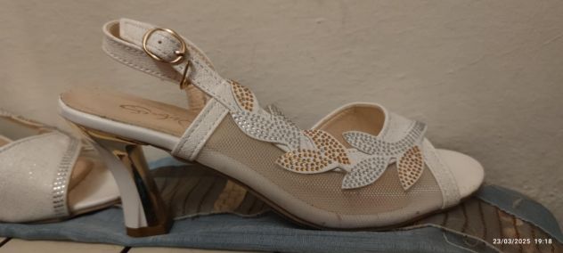 SANDALI BIANCHI - Foto 3