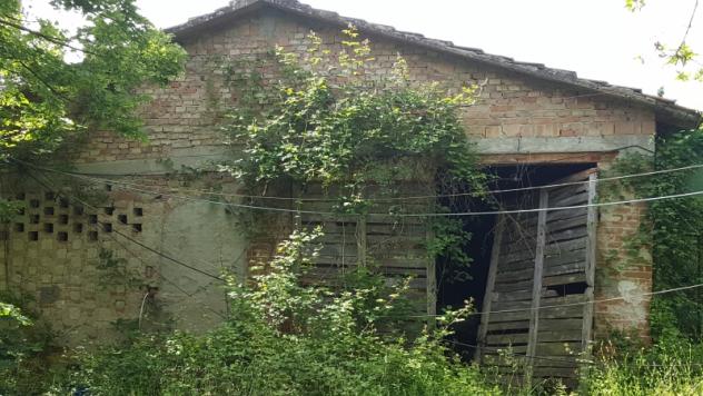 Borgo S.Lorenzo fabbricati mq 660 e 38 Ha terreno - Foto 2