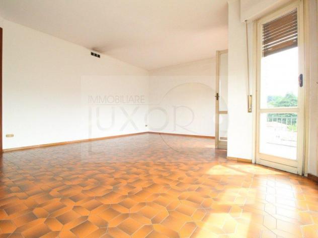 Appartamento 3 locali con doppi servizi a Bulciago - Foto 2