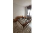 Letto matrimoniale con 2 comodini abbinati