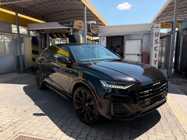 Audi Q8 50 TDI TOTAL BLACK/23" RSQ8/PELLE/S-LINE - Foto 2
