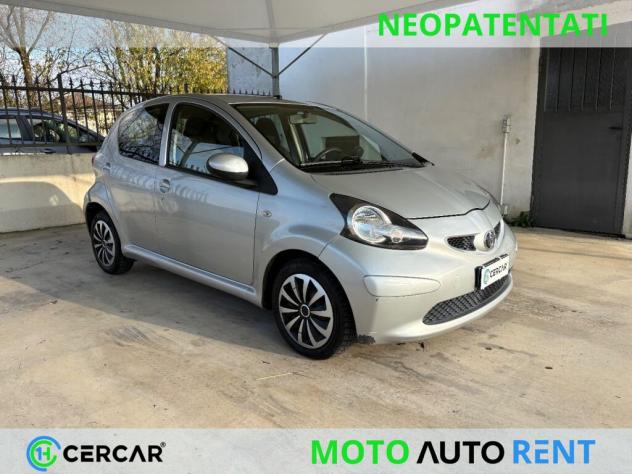 Toyota Aygo 1.0 12V VVT-i 5 porte OK NEOPATENTATI 5 PORTE - Foto 3