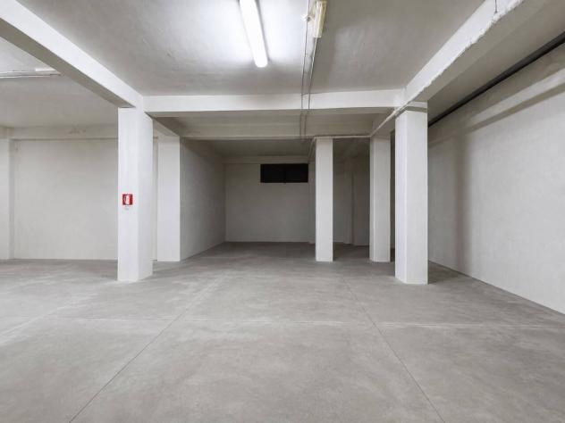 Magazzino in vendita a Motta Sant'Anastasia - Foto 2