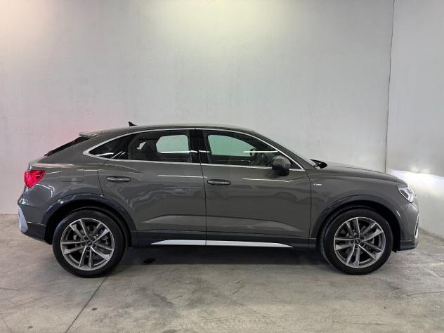 Audi Q3 Sportback 40 2.0 Tfsi Edition S-Line Quattro S-Tronic ** SOLO 2.900 KM ** UFF. ITALIANA IN GARANZIA AUDI ** PREZZO REALE - Foto 6
