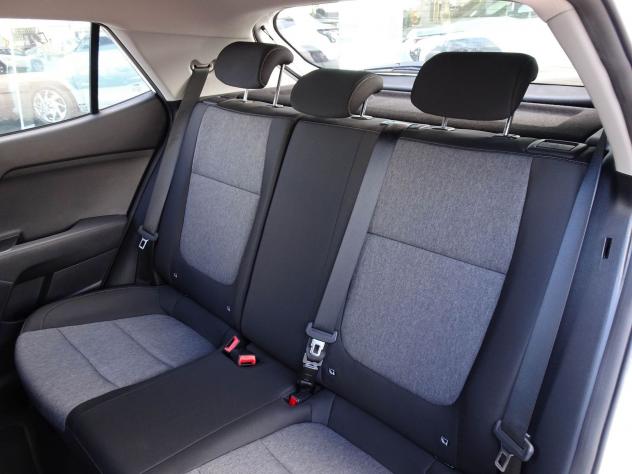 Kia Stonic 1.2 DPI Urban - Foto 10