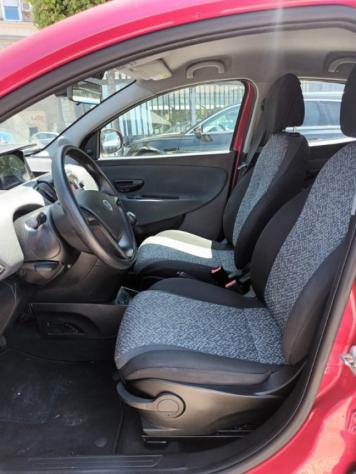 LANCIA Ypsilon 1000 HYBRID SILVER 70CV STEREO USB ITALIA rif. 23775577 - Foto 5