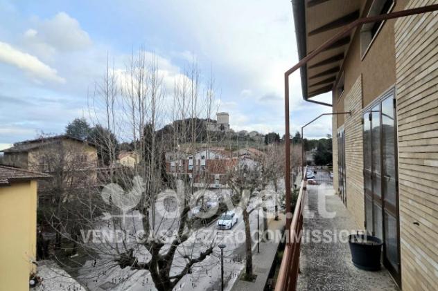 Appartamento di 125 m² con 4 locali e box auto in vendita a Sarteano - Foto 14