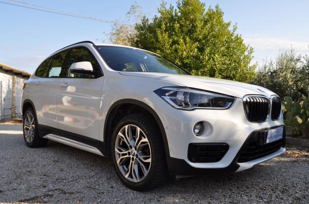 Bmw X1 180d xDrive Advantage (Gancio traino-tetto apribile)