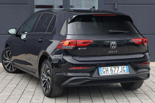 VOLKSWAGEN Golf 2.0 TDI 115 CV SCR Life rif. 23436928 - Foto 3