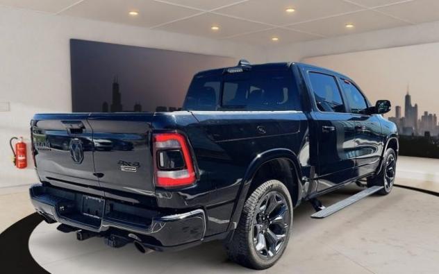 RAM 1500 5.7 V8 Crew Cab AT8 Limited Night N1 Full optional rif. 24006907 - Foto 3