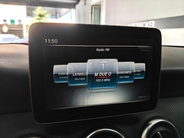 MERCEDES Classe A (W176) A 180 d Premium - Foto 10