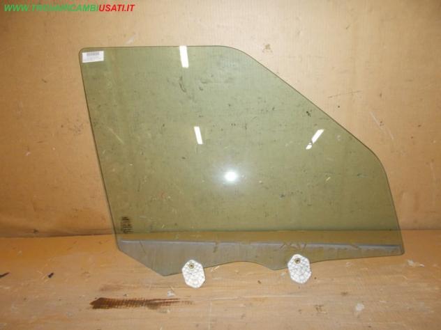 SCENDENTE PORTA ANT. D. LAND ROVER DISCOVERY 4  Vetri e Retrovisori  Cristalli  Cristalli porte  Cristal LAND ROVER - DISCOVERY 4 - 01-01-2010 - 01-07