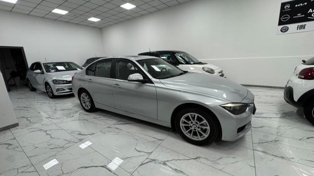 Bmw 318 318d 2.0 143CV cat Futura - Foto 4