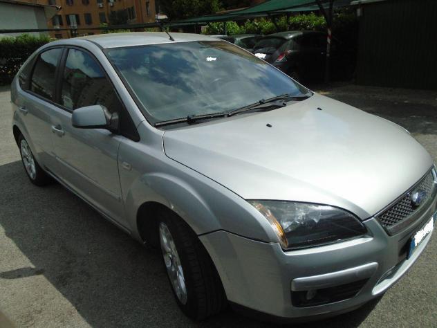 FORD Focus '2007 5p 1.6 tdci 90cv 123000 KM - Foto 2