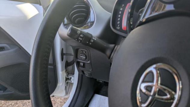 TOYOTA Aygo X-BUSINESS 1.0cc 72cv M-MT - CAMBIO AL VOLANTE rif. 24078214 - Foto 7