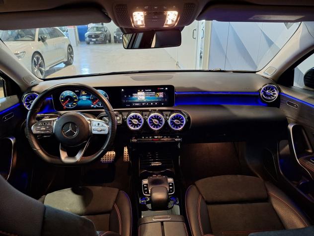 Mercedes-Benz Classe A A 180 d Automatic Premium AMG PACCHETTO NIGHT - Foto 10