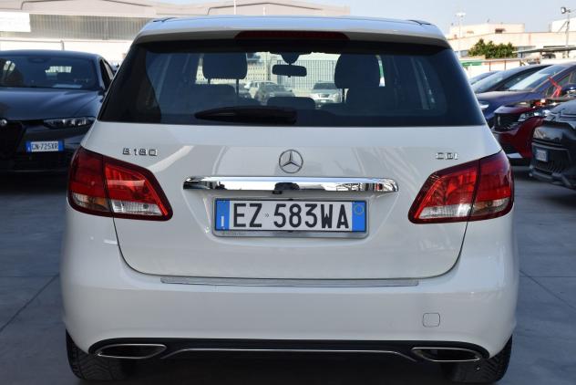 Mercedes-Benz Classe B B 180 d (cdi) Sport *NAVIGATORE, TELECAMERA* - Foto 5