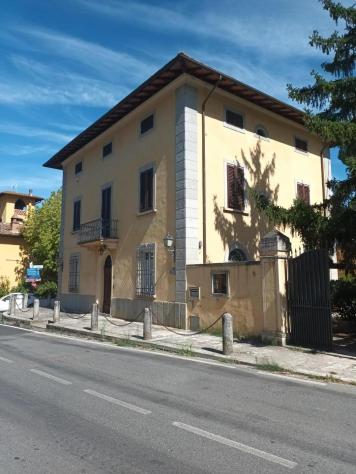 Villa in vendita a Serra - San Miniato 600 mq Rif: 1363663
