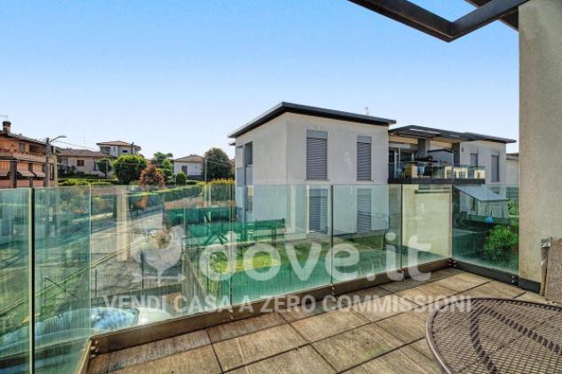 Appartamento di 84 m² con 3 locali e box auto in vendita a Uggiate con Ronago - Foto 12