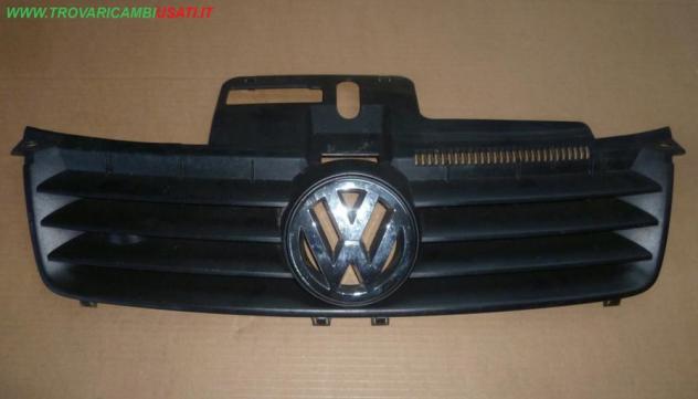 GRIGLIA COMPL.  Carrozzeria  Lamierati esterni  Paraurti  Griglia radiat VOLKSWAGEN - POLO - 01-10-2001 - 01-04-2005