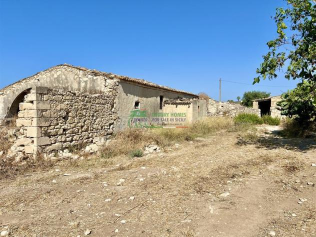 Rif. 2474 - Fabbricati rurali con terreno a marina di Ragusa - Foto 8
