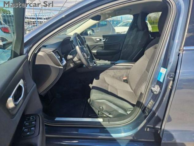 VOLVO V60 V60 2.0 b4 Momentum Business Pro auto - GH525JF rif. 23961077 - Foto 10