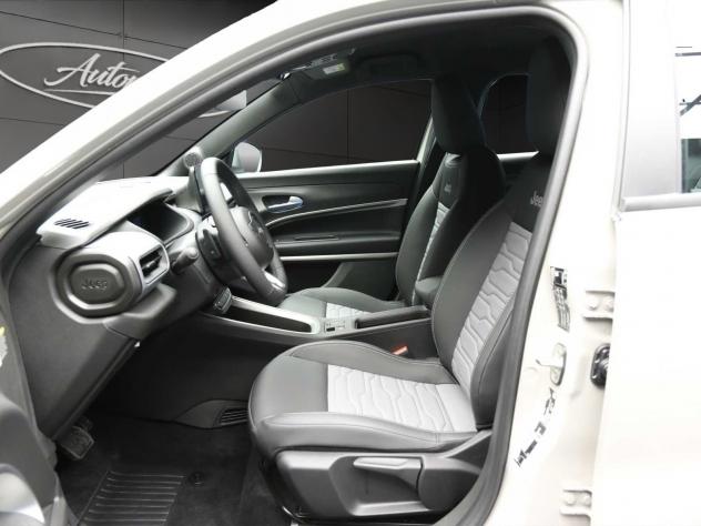 Jeep Avenger 4xe Hybrid 1.2 145cv MHEV 4xe Upland - Foto 8