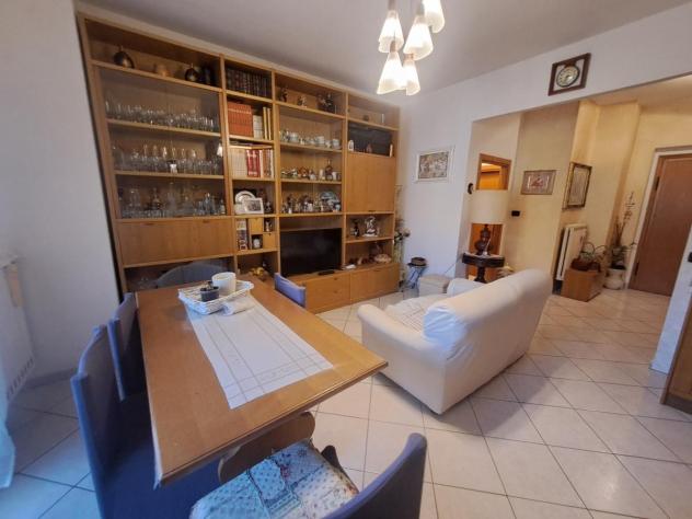 APPARTAMENTO di 4 vani e di 70 mq (BORGO SAN LORENZO) rif. AAJ320