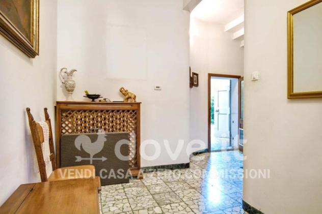 Casa indipendente di 270 m² con più di 5 locali e box auto in vendita a Ferrara - Foto 4